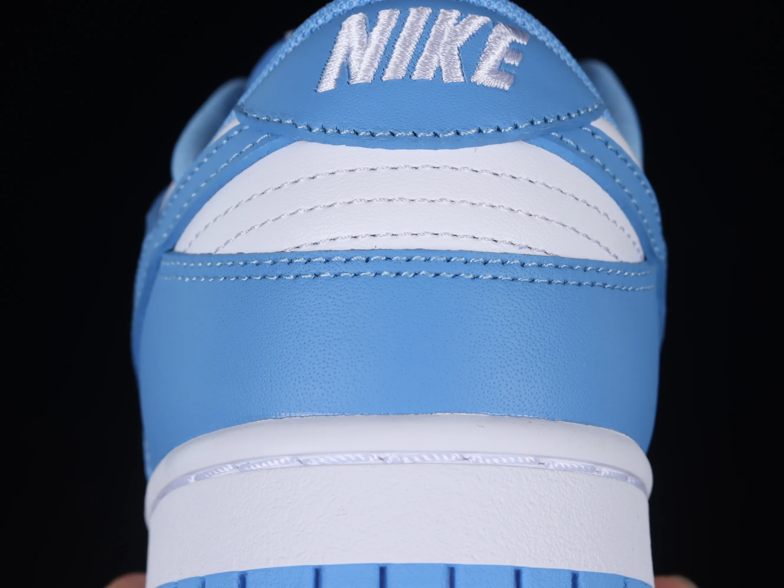 All categories Nk SB Dunk series Nk SB Dunk Low low-top sneakers M version pure original Nk Dunk Low "University Blue" white blue North Carolina white blue Dunk series low-top casual sports skateboard shoes DD1391-102